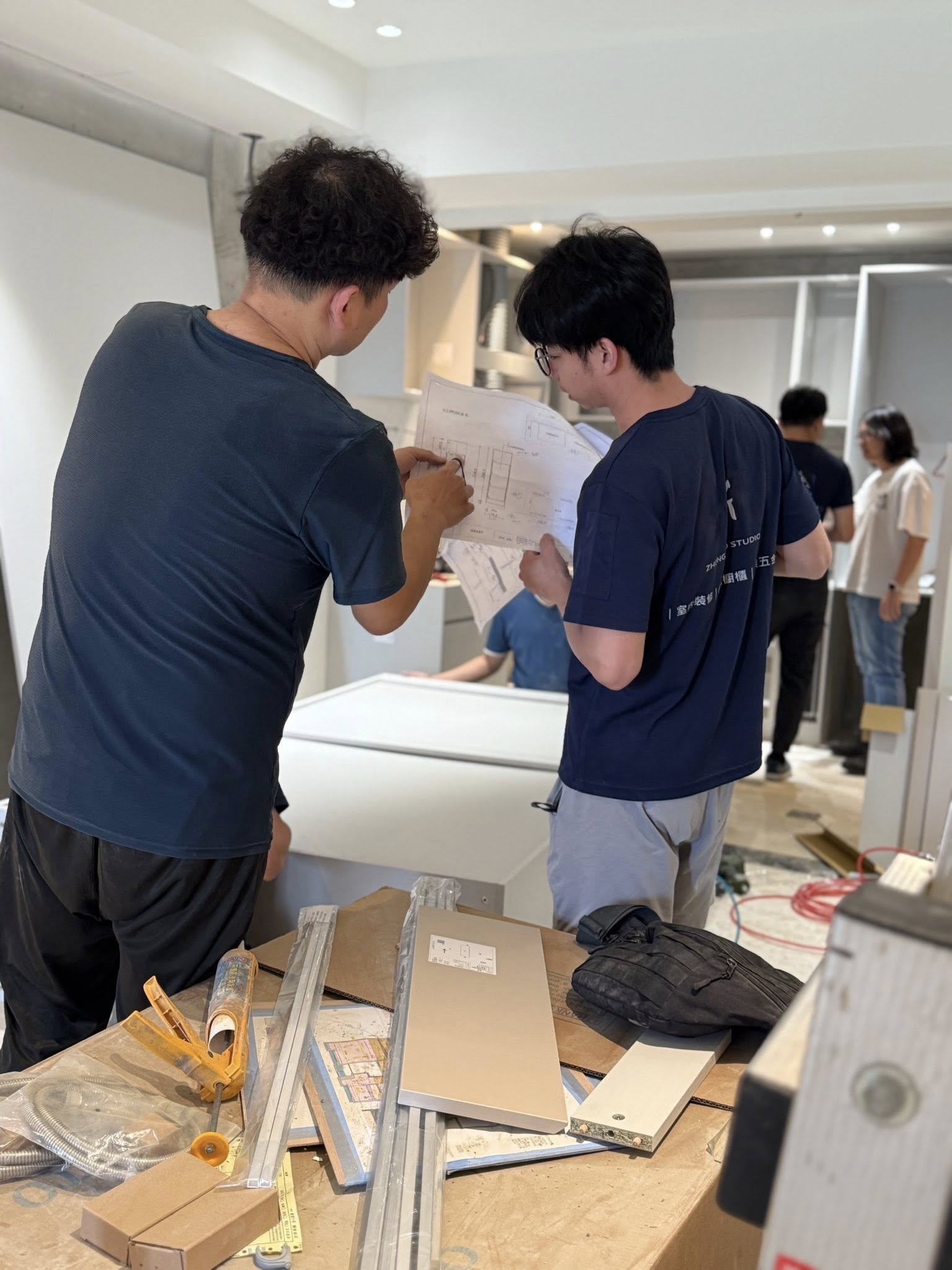 台中七期系統櫃進場2